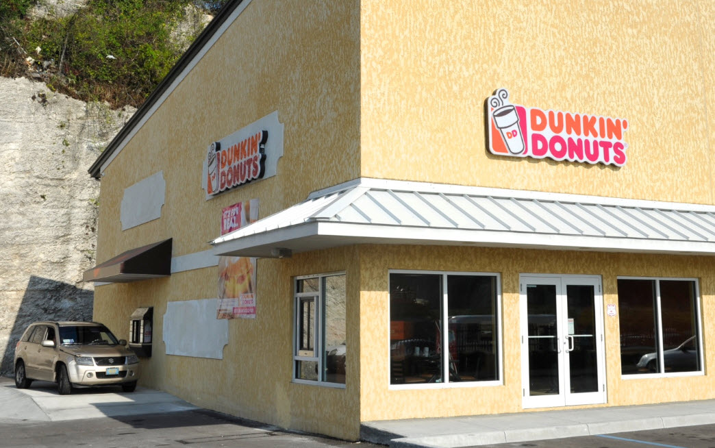 Dunkin' Donuts Bahamas Opens New East st. South DriveThru Location